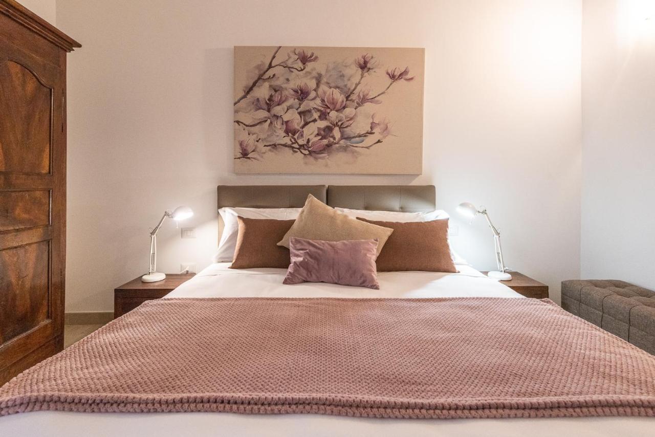 Rubichi 6 - Old Town Apartment Sit Lecce Ngoại thất bức ảnh