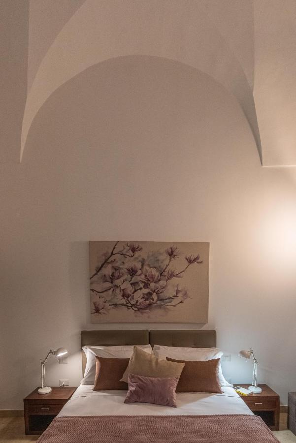 Rubichi 6 - Old Town Apartment Sit Lecce Ngoại thất bức ảnh