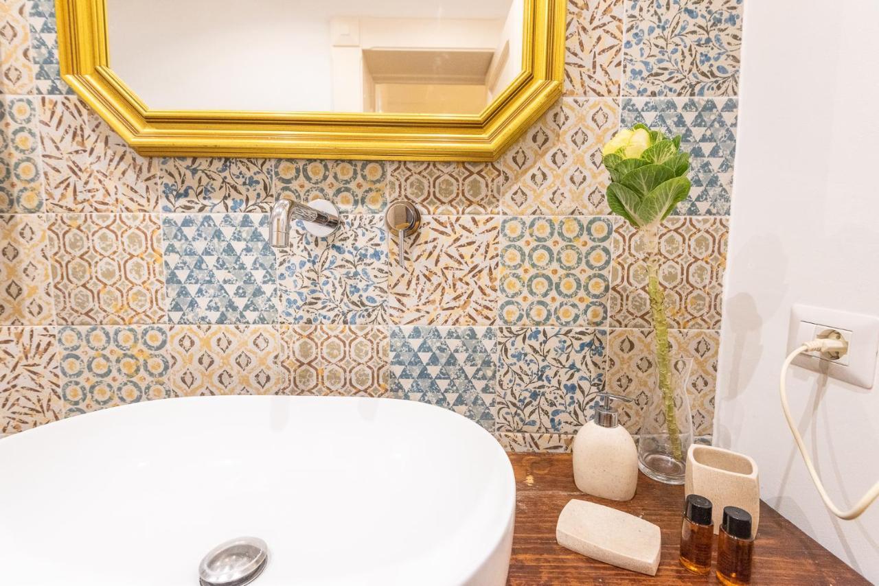 Rubichi 6 - Old Town Apartment Sit Lecce Ngoại thất bức ảnh