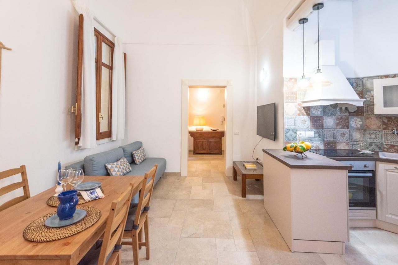 Rubichi 6 - Old Town Apartment Sit Lecce Ngoại thất bức ảnh