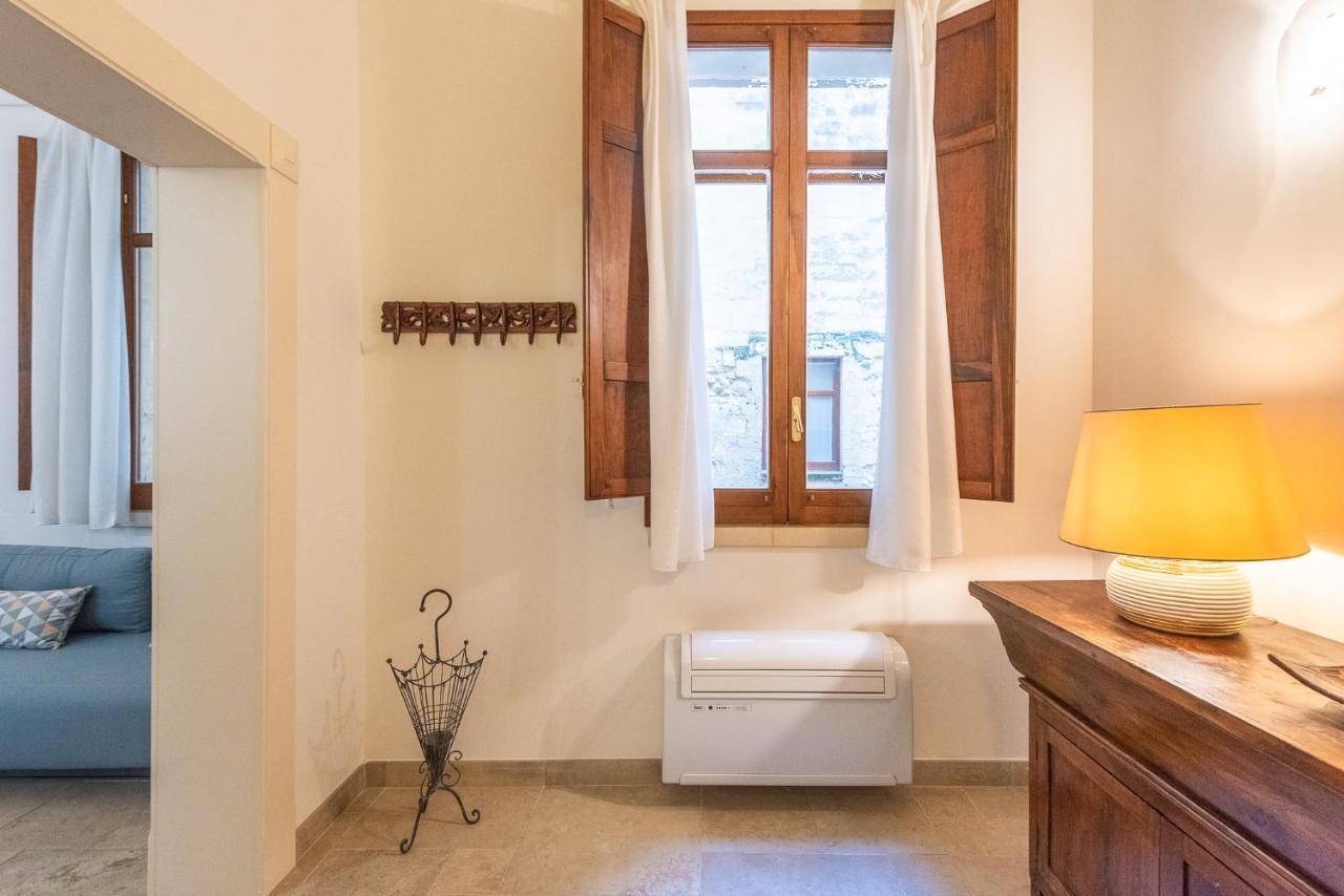 Rubichi 6 - Old Town Apartment Sit Lecce Ngoại thất bức ảnh