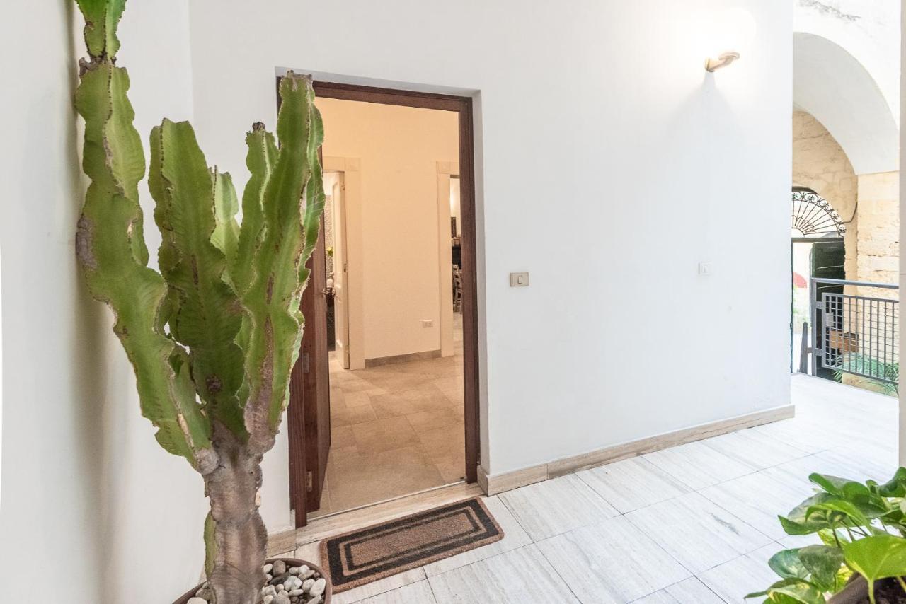 Rubichi 6 - Old Town Apartment Sit Lecce Ngoại thất bức ảnh
